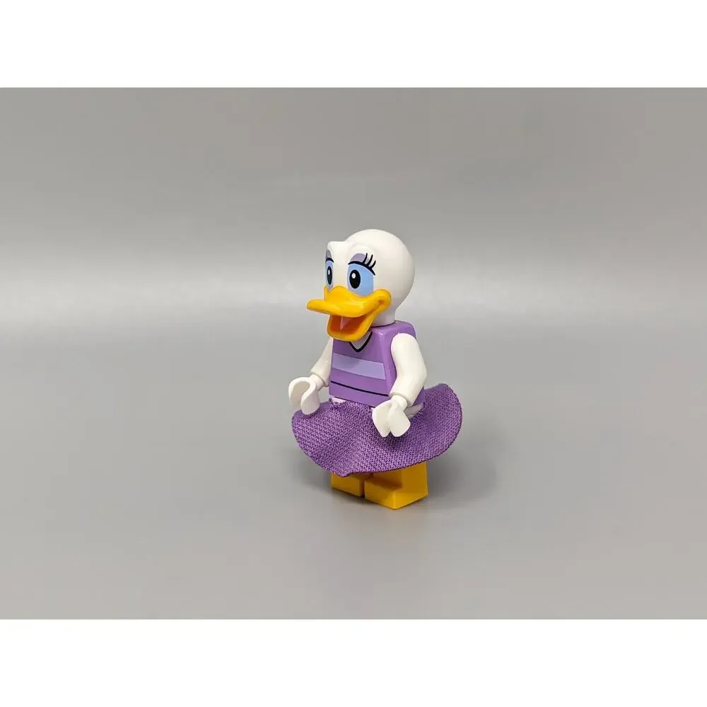 Lego Disney Minnie Mouse & Daisy Duck Minifigure From 10773 Ice Cream Shop
